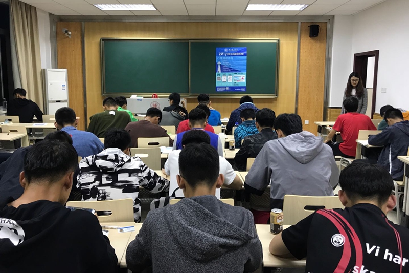 晚自习_副本.jpg