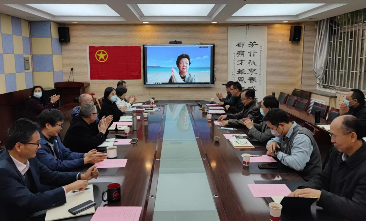 中国工程院院士朱蓓薇院士为食品学院师生做学术活动月报告.png