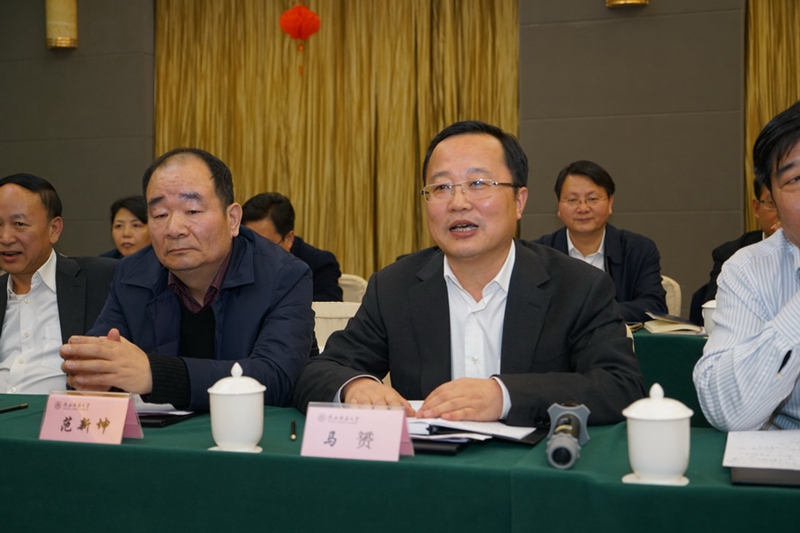3.马赟校友发言.JPG