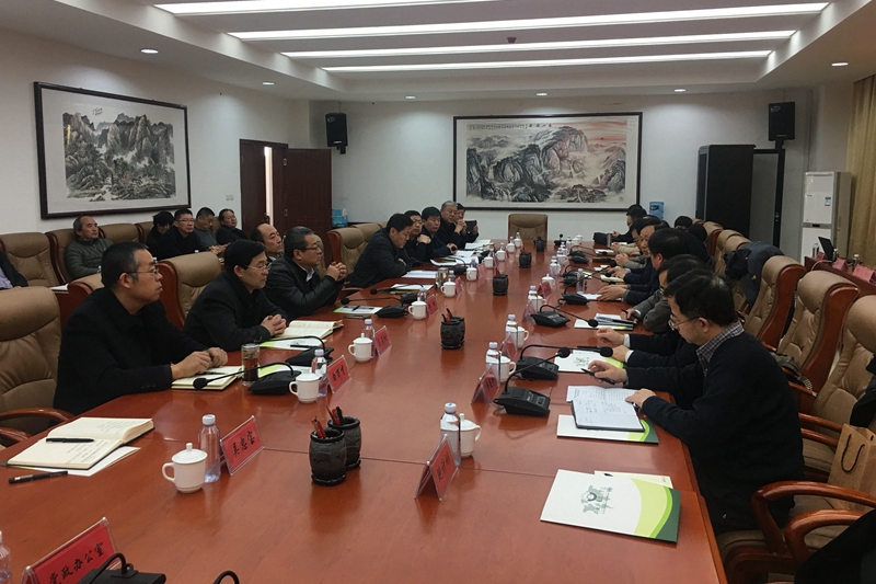1两校召开座谈会.JPG